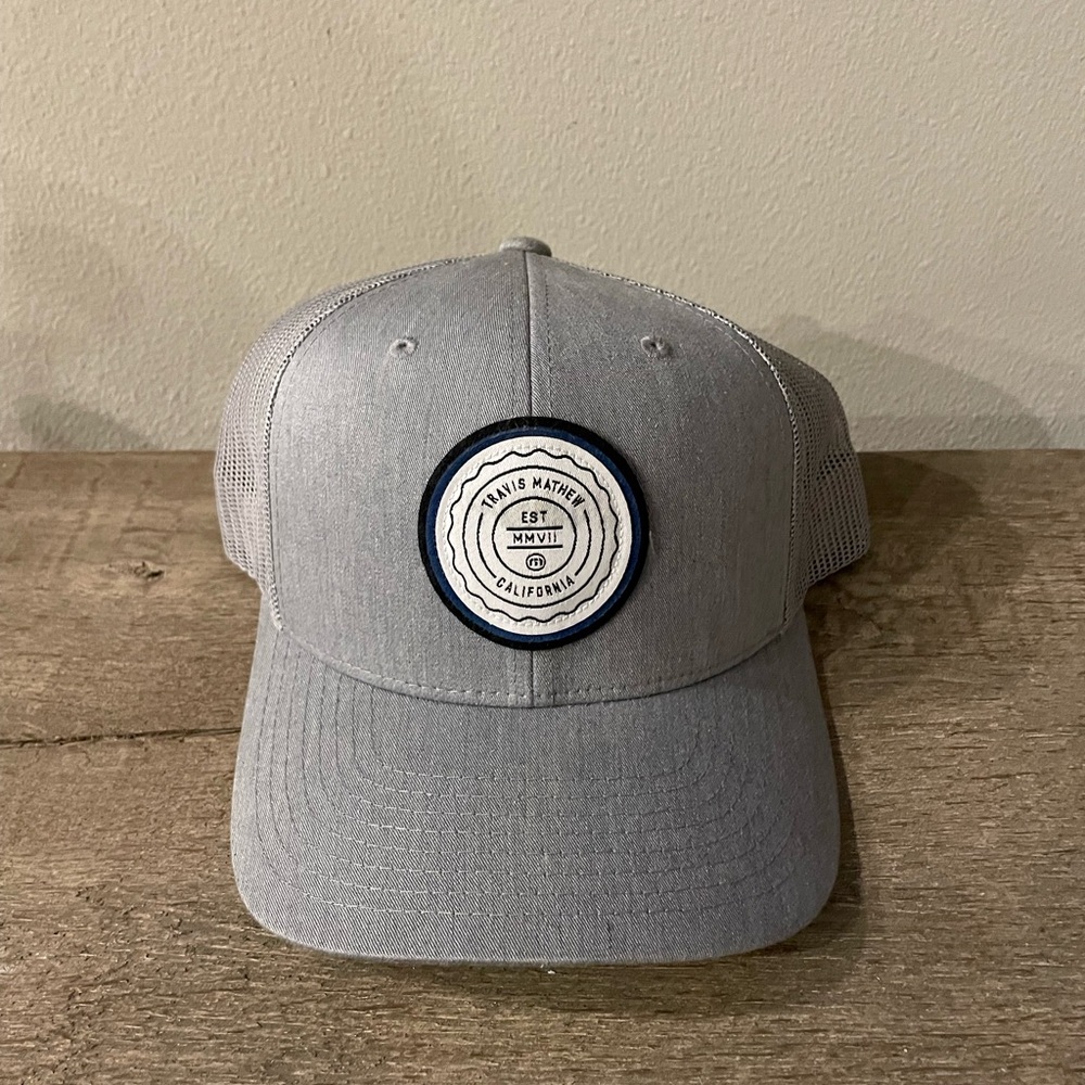 Travis Mathew snapback golf hat grey